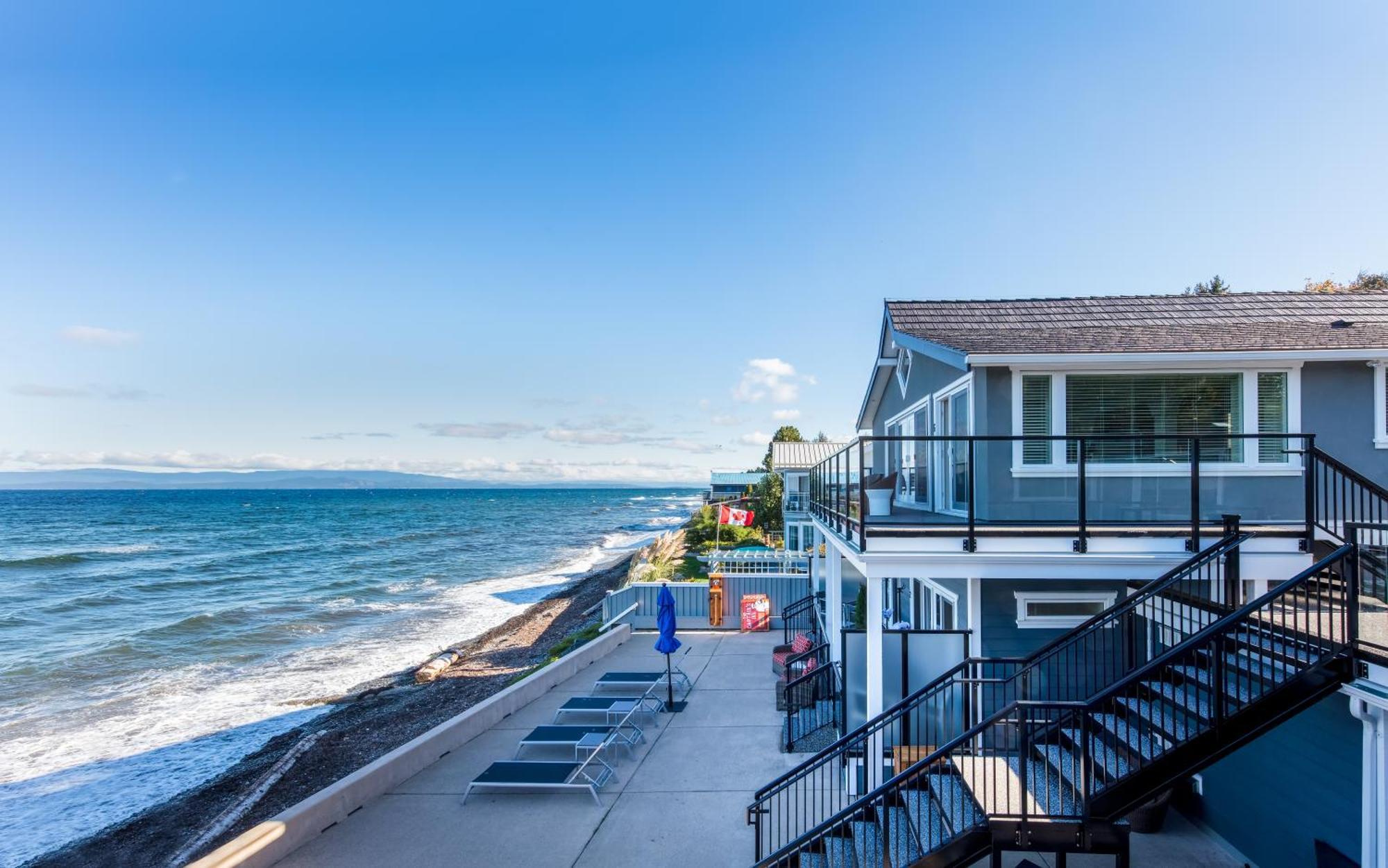 Qualicum Beach Ocean Suites Exterior photo